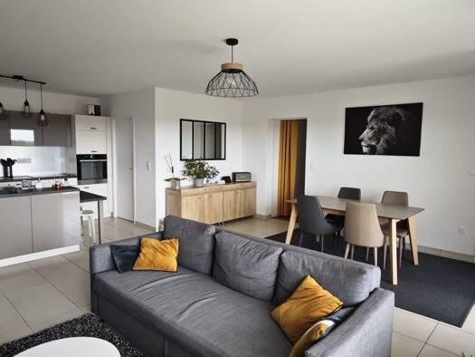 Appartement à louer - Première occupation 1 309 € 5 pièces 4 chambres 114 m² Étage 3/3 Centre Ville Vertou 44120