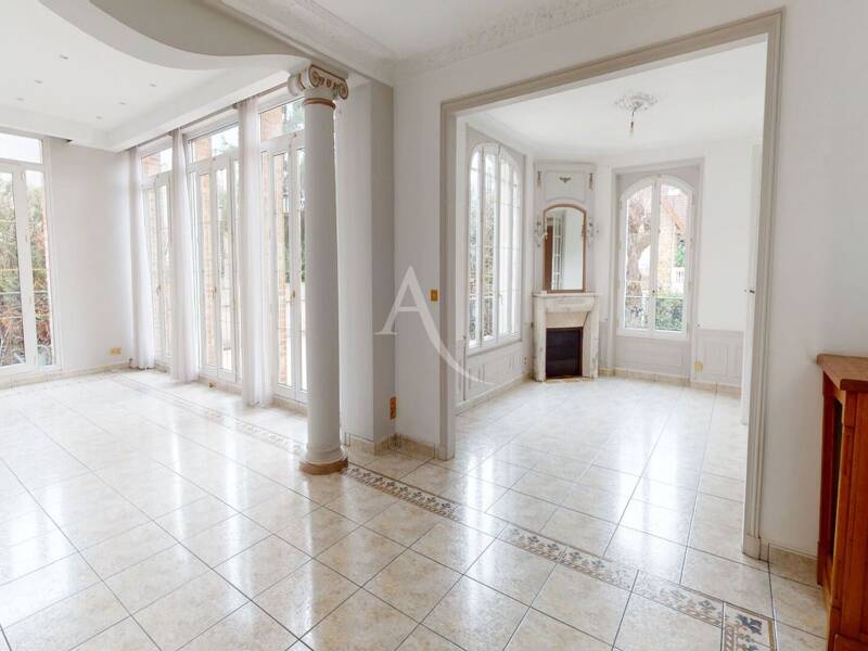 Maison à vendre, 225m², LES PAVILLONS SOUS BOIS