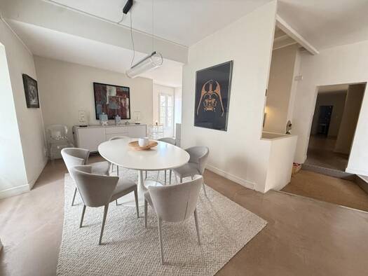 Duplex à vendre 551 900 € 7 pièces 3 chambres 225 m² RDC/3 Vieil Angoulême-Centre Ville Angoulême 16000
