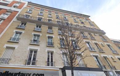 Appartement à vendre 154 000 € 1 pièce 19 m² Dernier étage, Étage 1/1 Issy les Moulineaux 92130