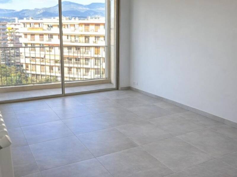 Maison à louer, 71m², CAGNES SUR MER