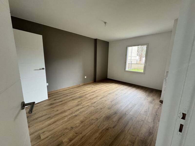 Maison à louer, 54m², MONTROND LES BAINS