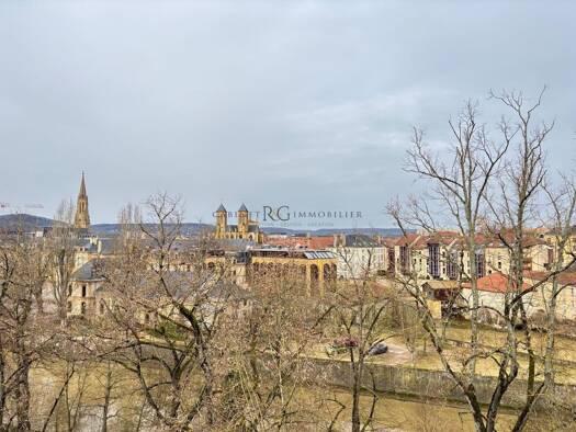 Duplex à vendre 89 000 € 2 pièces 1 chambre 21,1 m² Étage 5/5 Centre-Ancienne Ville Metz 57000