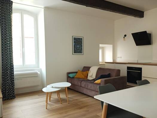 Appartement à louer 500 € 2 pièces 38 m² 1er étage Argensol Orange 84100
