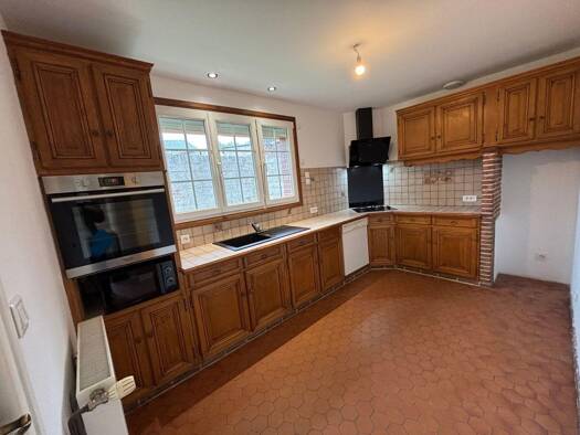 Maison à louer 750 € 3 pièces 2 chambres 70,6 m² 446 m² de terrain Saint Quentin la Motte Croix Au Bailly 80880