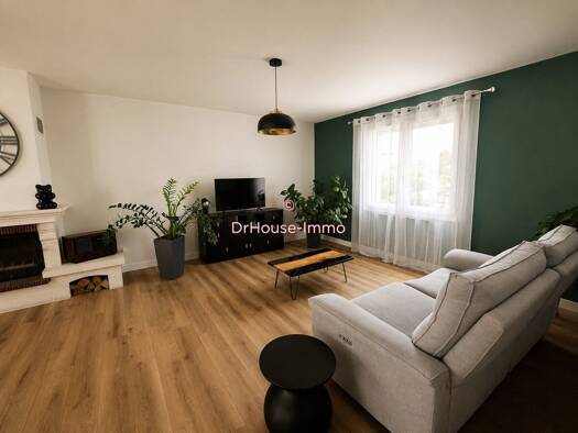 Maison à vendre 228 950 € 5 pièces 4 chambres 131,64 m² 630 m² de terrain Naintré 86530