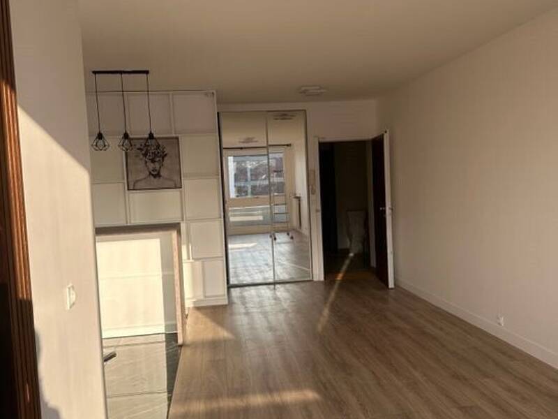 Maison à louer, 35m², PARIS 10E