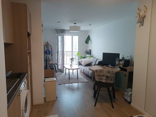 Appartement à vendre 285 000 € 2 pièces 1 chambre 40 m² Étage 5/10 Dock Saint Ouen Saint-Ouen-sur-Seine 93400