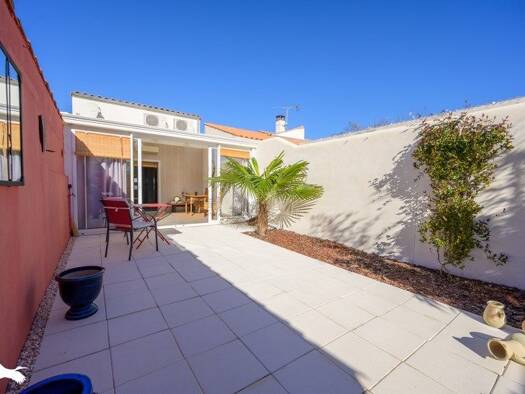 Maison à vendre 287 000 € 3 pièces 1 chambre 63 m² 130 m² de terrain Puilboreau 17138