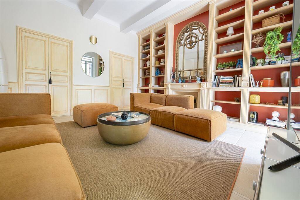 Maison à vendre, 325m², FIGANIERES