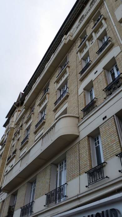Appartement à vendre 170 000 € 2 pièces 1 chambre 33 m² Dernier étage, Étage 6/6 Enghien les Bains 95880