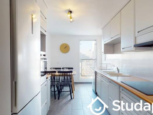 Colocation à louer 889 € 1 pièce 1 chambre 12 m² 11ème étage Parc-La Boule- Champs Pierreux Nanterre 92000