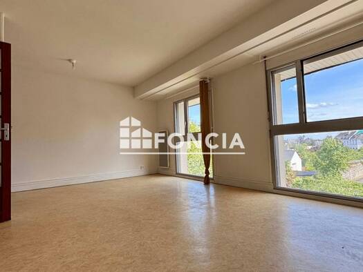 Appartement à vendre 133 000 € 2 pièces 1 chambre 48,03 m² Étage 3/4 Kerfeunteun Quimper 29000