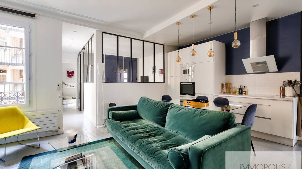 Appartement à vendre 775 000 € 3 pièces 2 chambres 62 m² Étage 3/6 Clignancourt-Jules Joffrin Paris 18ème 75018