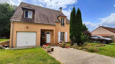 Maison à vendre 227 000 € 5 pièces 4 chambres 123 m² 1 002 m² de terrain Chalautre la Petite 77160