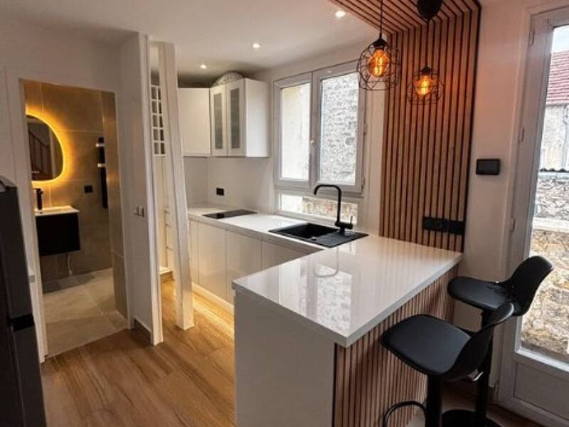 Maison à louer, 40m², MARINES