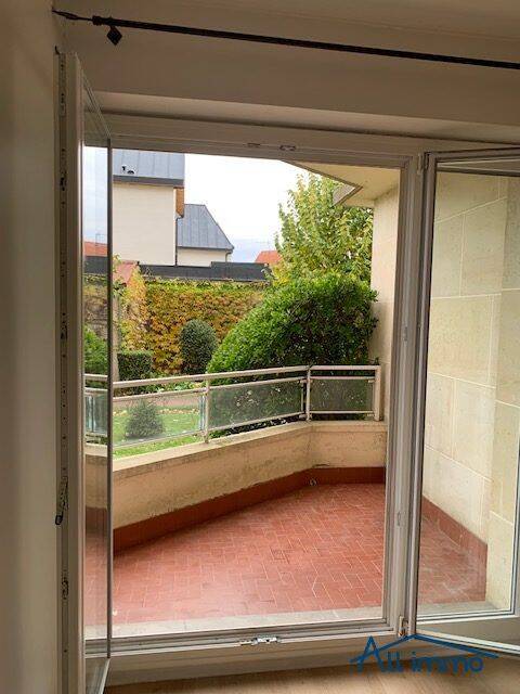 Maison à louer, 34m², SAINT MAUR DES FOSSES