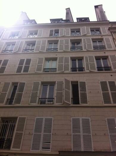 Appartement à louer 727 € 1 pièce 18 m² 4ème étage disponible à partir du 31/07/2025 Arts et Métiers Paris 3ème 75003
