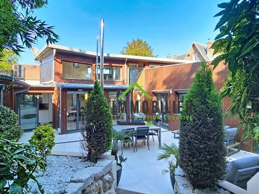 Villa à vendre 730 000 € 8 pièces 4 chambres 180 m² 676 m² de terrain Vieux Village Domont 95330