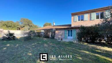 Maison à vendre 395 000 € 9 pièces 6 chambres 170 m² 1 148 m² de terrain Chamaret 26230