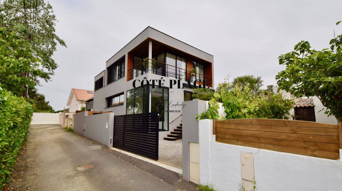Maison à vendre, 175m², VAUX SUR MER