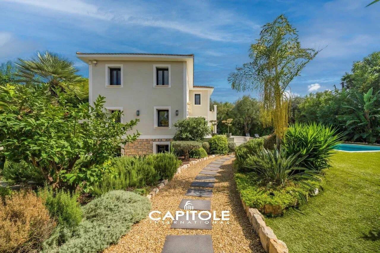Maison à vendre, 247m², ANTIBES