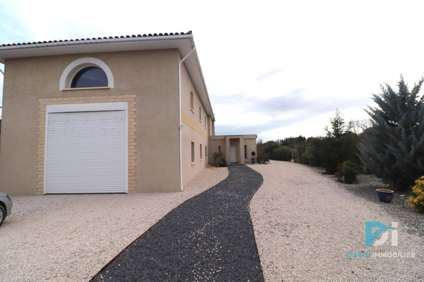 Maison à vendre, 297m², NEZIGNAN L'EVEQUE