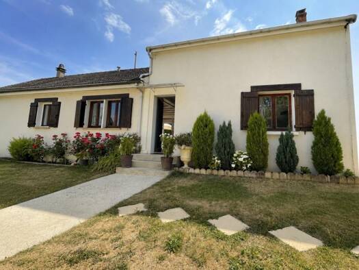 Maison à vendre 334 000 € 6 pièces 4 chambres 126 m² 553 m² de terrain Mériel 95630