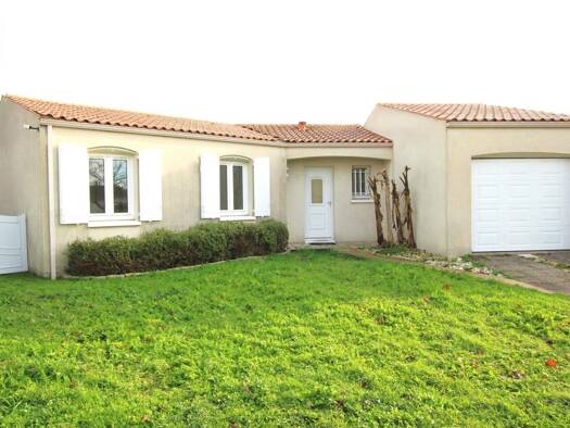 Maison de plain-pied à vendre 334 000 € 4 pièces 3 chambres 85 m² 601 m² de terrain Bourg Périgny 17180