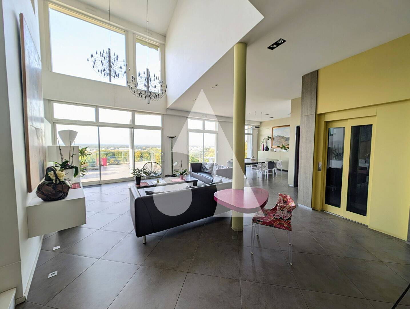 Maison à vendre, 256m², LA FRETTE SUR SEINE