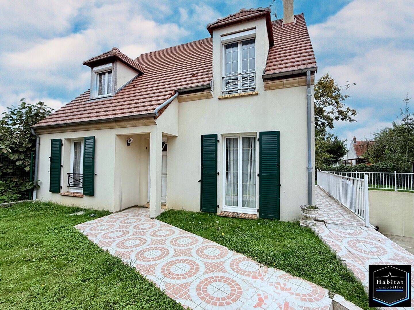 Maison à vendre, 113m², LAGNY LE SEC