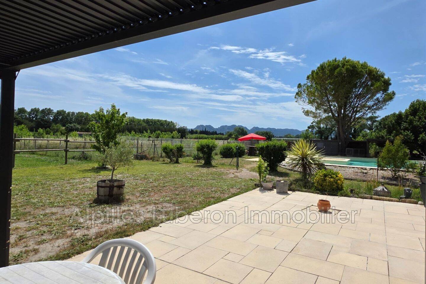 Maison à vendre, 250m², EYGALIERES