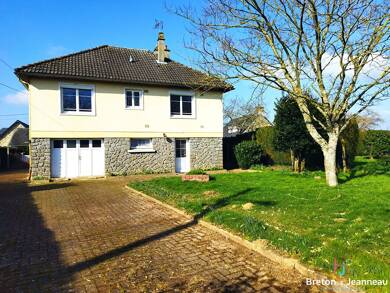 Maison à vendre 105 900 € 4 pièces 2 chambres 69 m² 750 m² de terrain Mayenne 53100