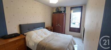Appartement à vendre 198 000 € 4 pièces 3 chambres 79,8 m² 1er étage Marignane 13700