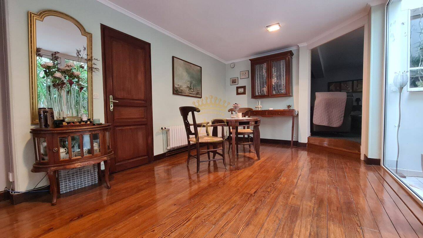 Maison à vendre, 402m², MONTREUIL