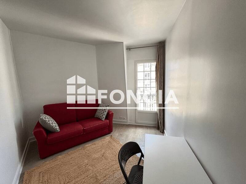 Maison à louer, 17m², PARIS 18E