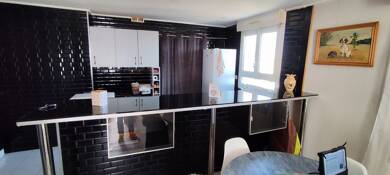 Appartement à vendre 78 500 € 3 pièces 68 m² RDC St Brieuc 22000