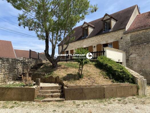 Maison à vendre 190 000 € 6 pièces 3 chambres 147,46 m² 1 423 m² de terrain Éringes 21500
