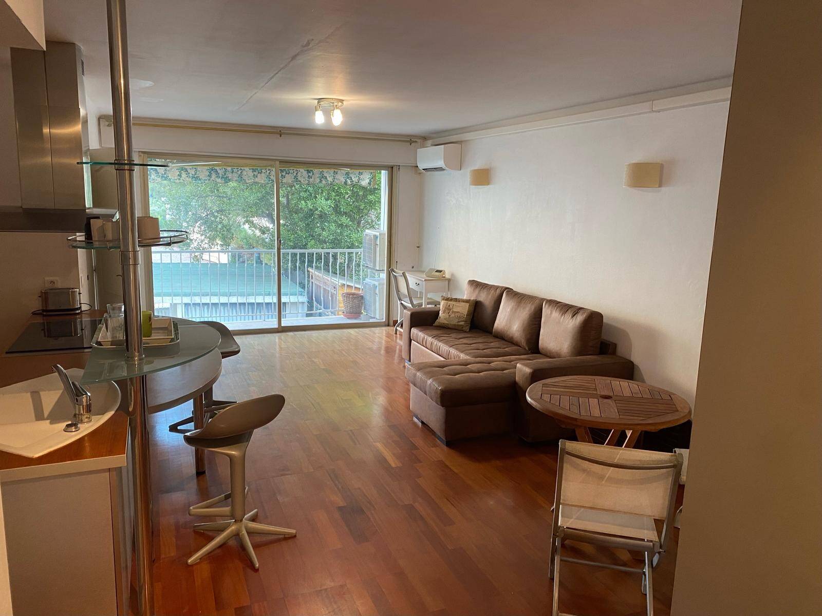 Maison à louer, 65m², CANNES