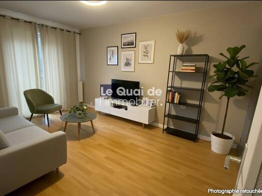 Appartement à vendre 99 000 € 1 pièce 30,9 m² RDC Ayguinards Meylan 38240