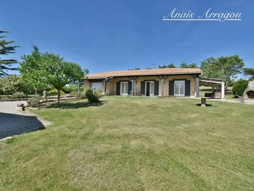 Maison à vendre 235 000 € 3 pièces 2 chambres 122 m² 5 863 m² de terrain Saint-Eutrope-de-Born 47210