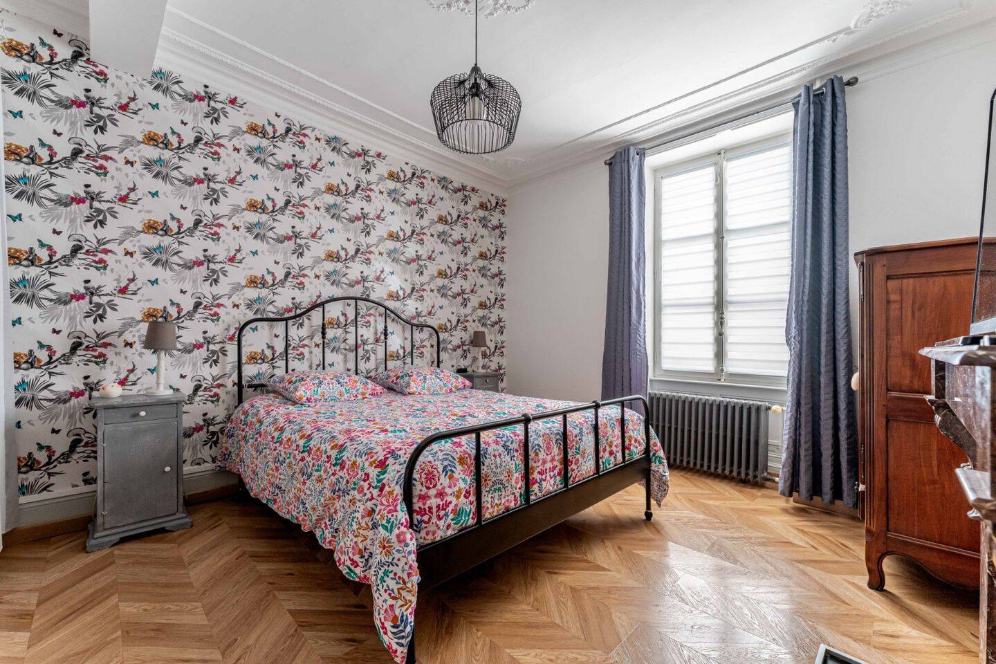 Maison à vendre, 320m², SAINT JEAN DE BOURNAY