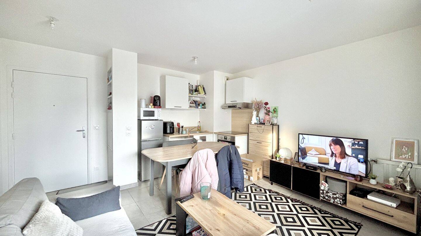Maison à louer, 36m², VENISSIEUX