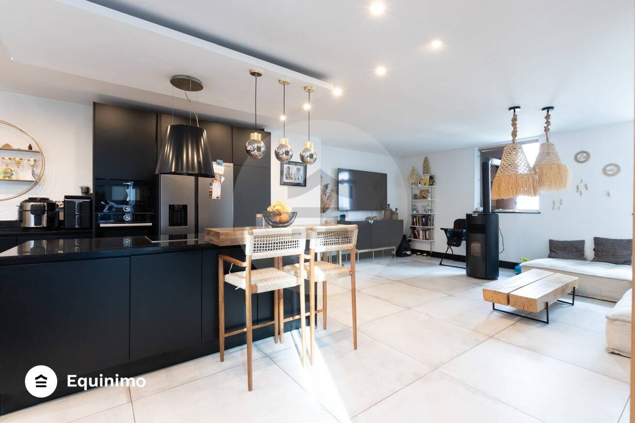 Maison à vendre, 97m², LES LILAS
