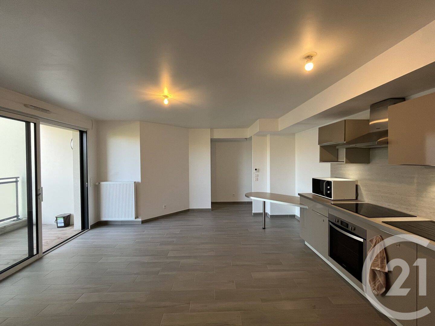 Maison à louer, 45m², LA VARENNE SAINT HILAIRE