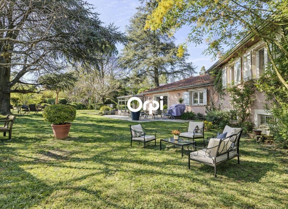 Maison à vendre, 200m², SAINT LAURENT D'AGNY