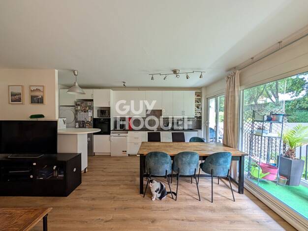 Appartement à vendre 315 000 € 3 pièces 2 chambres 65 m² Étage 1/3 L Etang la Ville 78620