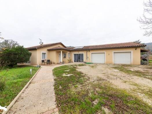 Maison de plain-pied à vendre 260 000 € 5 pièces 3 chambres 140 m² 1 900 m² de terrain Duravel 46700