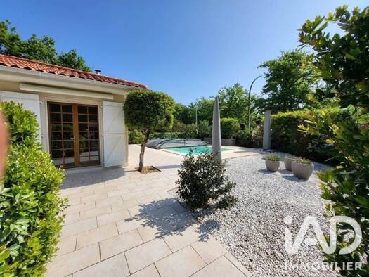 Maison à vendre 470 000 € 6 pièces 4 chambres 126 m² 674 m² de terrain Soulac-sur-Mer 33780