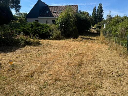 Terrain constructible à vendre 32 990 € 411 m² de terrain Croisy-sur-Andelle 76780